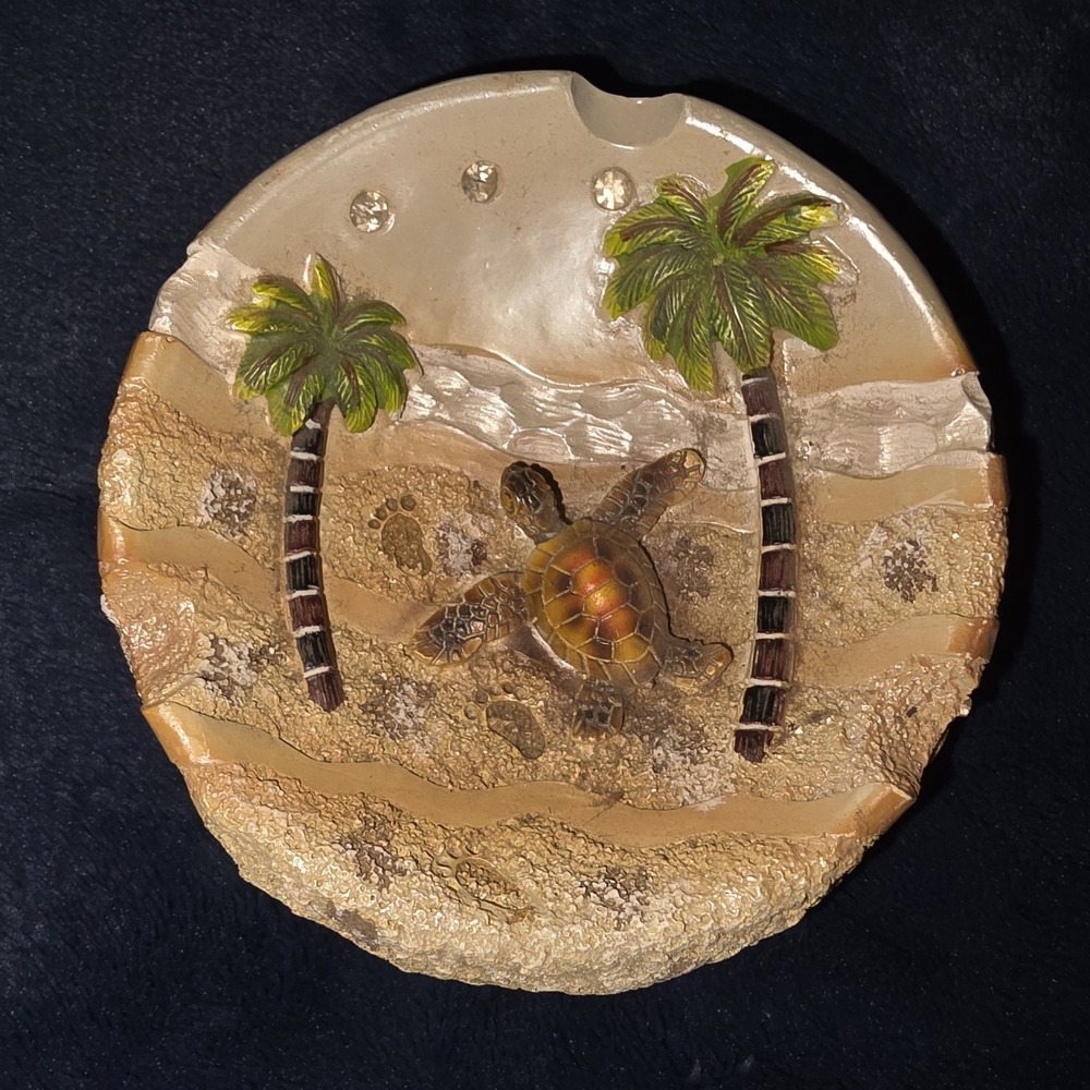 Beautiful Beach Ashtray With Sea Turtle And Palm Treesβ